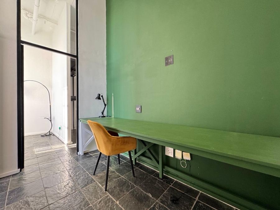 To Let 2 Bedroom Property for Rent in Salt River Western Cape